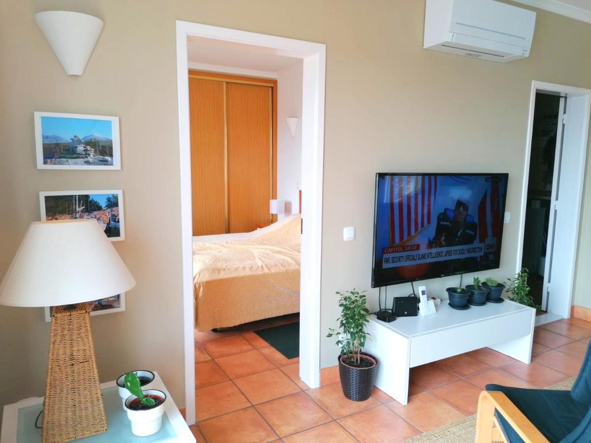 Sweden Apartment - Top Floor One Bedroom With Sea Views - Rs Lagos Esterno foto