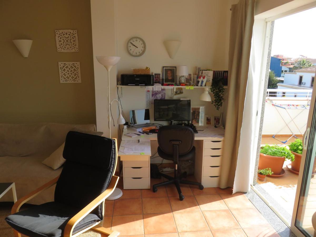 Sweden Apartment - Top Floor One Bedroom With Sea Views - Rs Lagos Esterno foto
