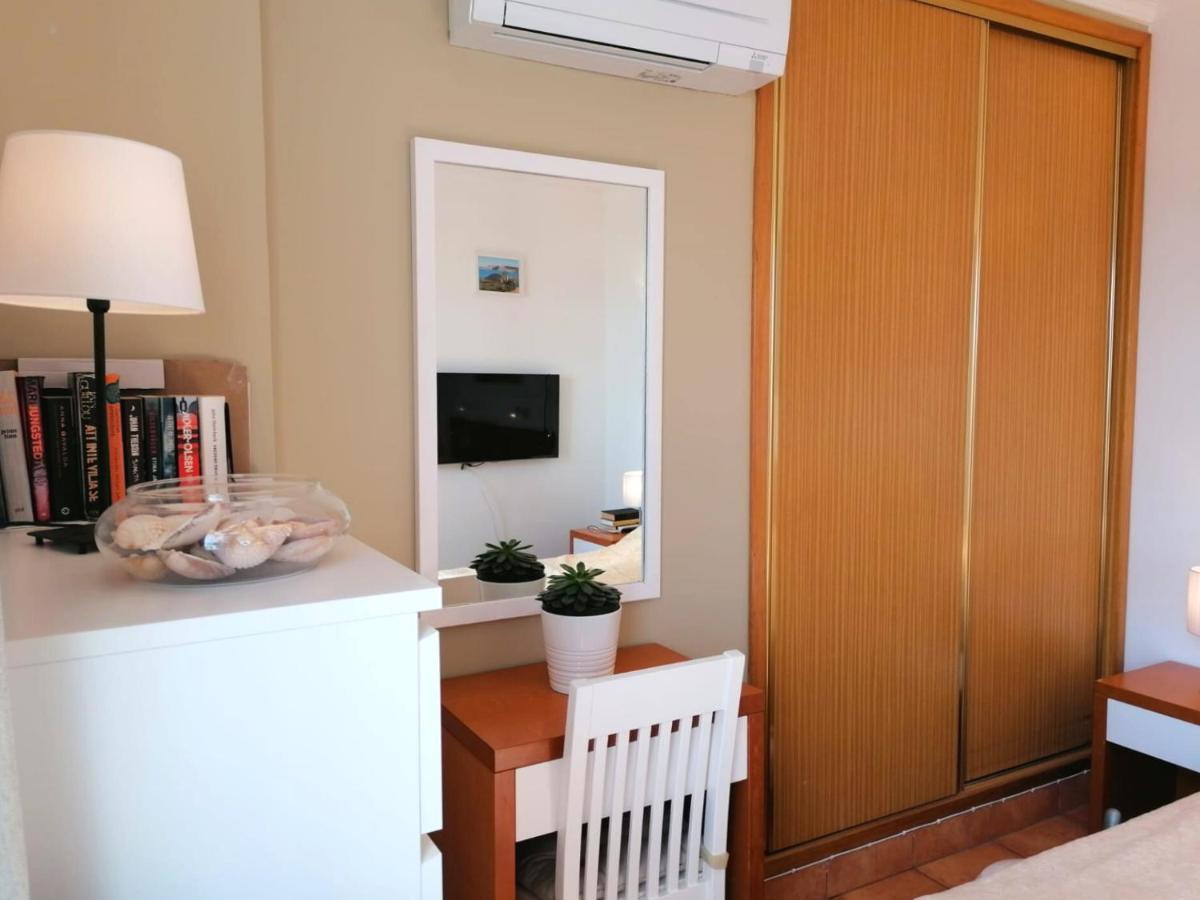 Sweden Apartment - Top Floor One Bedroom With Sea Views - Rs Lagos Esterno foto
