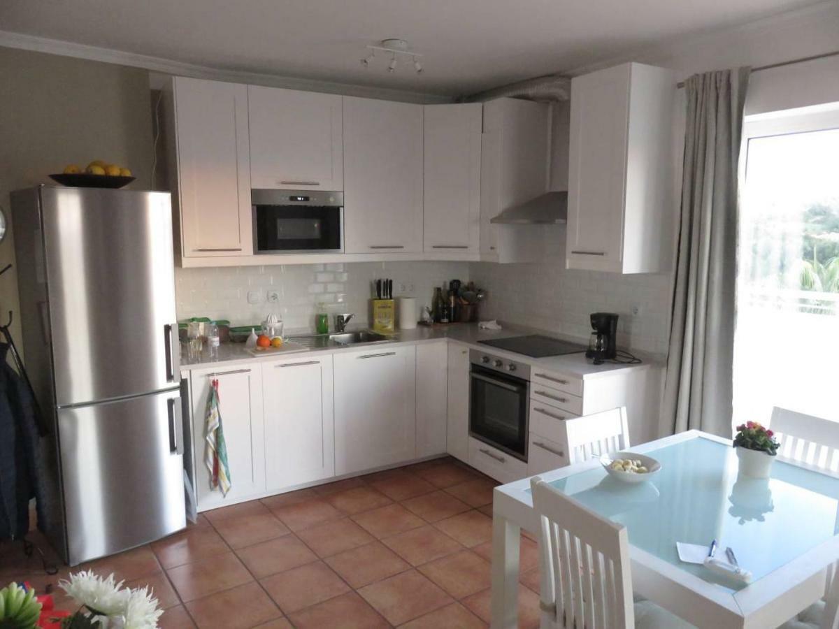 Sweden Apartment - Top Floor One Bedroom With Sea Views - Rs Lagos Esterno foto